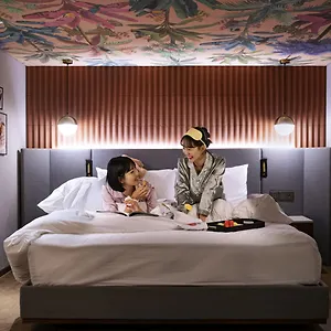 4* Hotel Capital